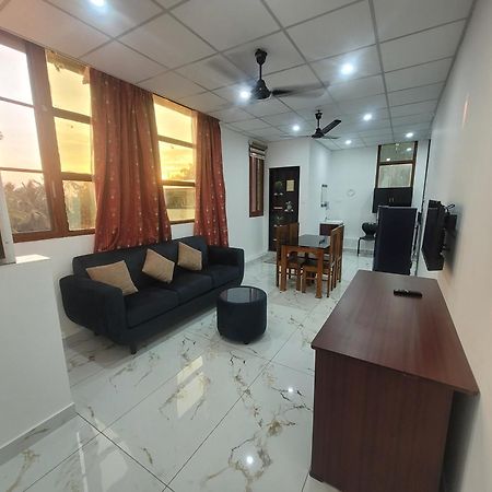 Oasis Homestay Kochi Exterior photo